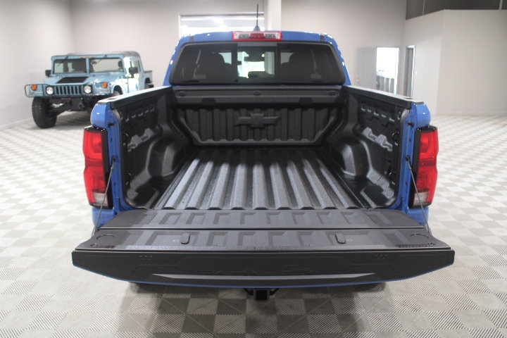 New 2026 Chevrolet Colorado ZR2 w/ Off-Road Front Bumper Package AWD/4WD image 13