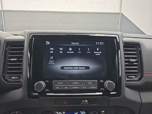 Used 2022 Nissan Frontier PRO-4X image 32