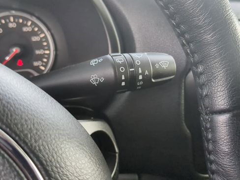 Used 2020 Jeep Renegade Altitude image 26