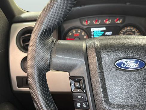 Used 2011 Ford F150 Raptor w/ Raptor Luxury Pkg image 27