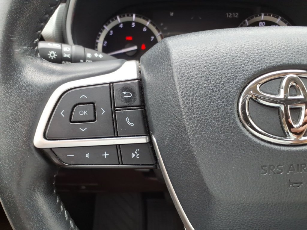 Used 2022 Toyota Highlander Platinum AWD/4WD image 20