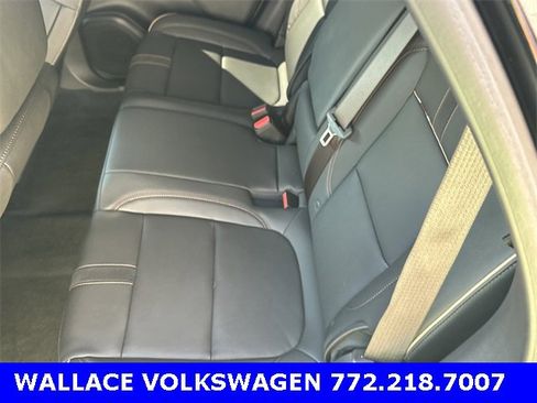 Used 2024 Chevrolet Blazer Premier image 16