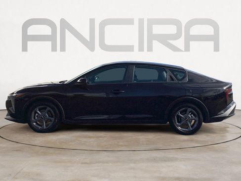 Used 2025 Kia K4 FWD image 11