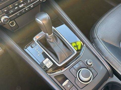 Used 2025 MAZDA CX-5 AWD 2.5 S w/ Preferred Package image 16