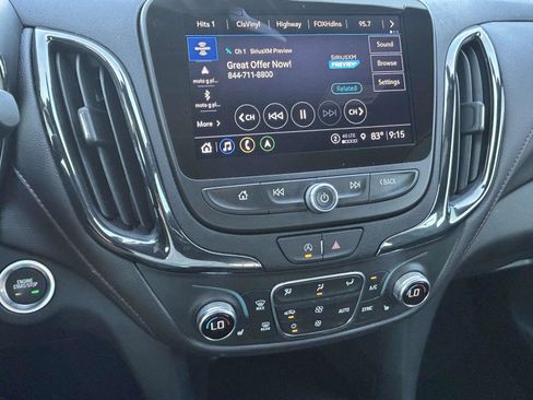 Used 2024 Chevrolet Equinox RS w/ RS Leather Package AWD/4WD image 21