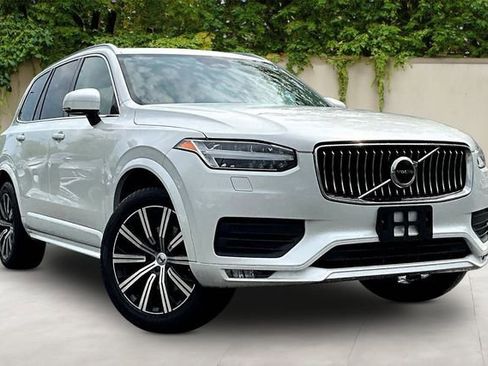 Used 2023 Volvo XC90 B5 Core w/ Climate Package AWD/4WD image 3