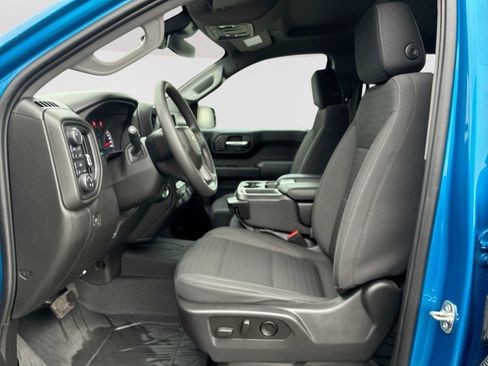 Certified 2023 Chevrolet Silverado 1500 Custom image 18