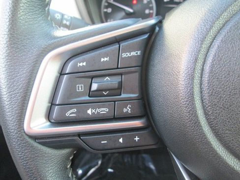 Used 2023 Subaru Outback Premium AWD/4WD image 21