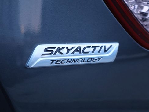 Used 2016 MAZDA CX-5 Touring image 16