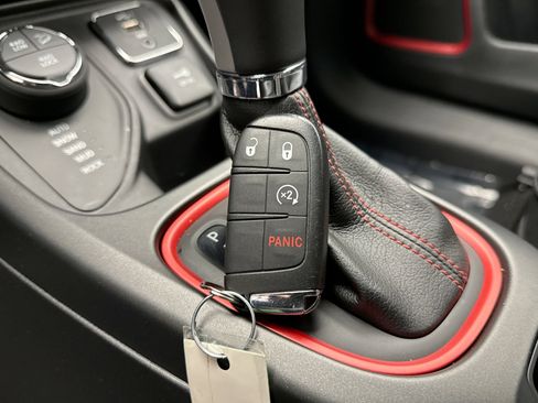 Used 2019 Jeep Compass Trailhawk w/ Cold Weather Group image 22