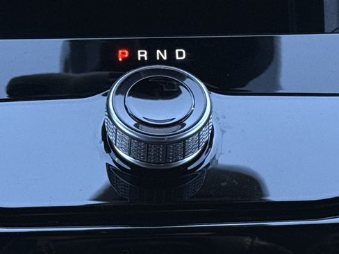 Used 2023 Jeep Grand Cherokee L Laredo image 24