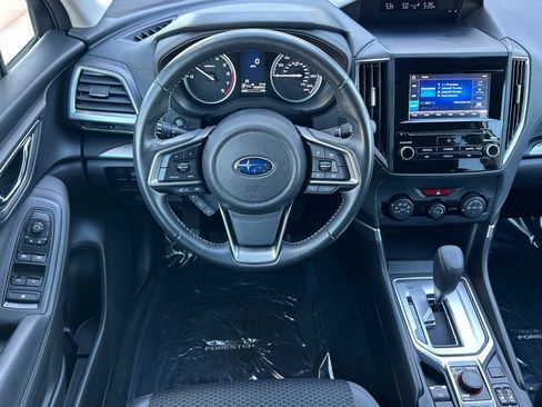 Used 2021 Subaru Forester Premium image 14