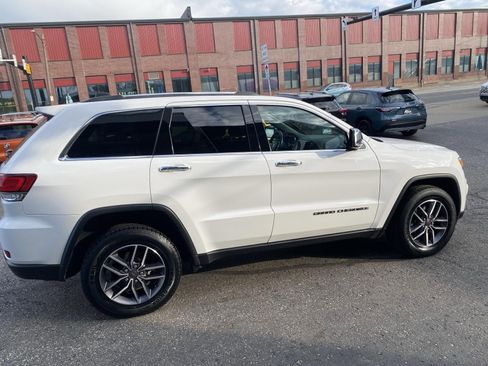 Used 2021 Jeep Grand Cherokee Limited AWD/4WD image 10