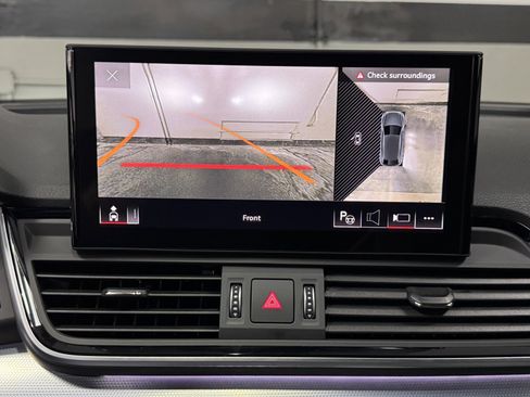 Used 2025 Audi Q5 Prestige w/ Prestige Package image 32