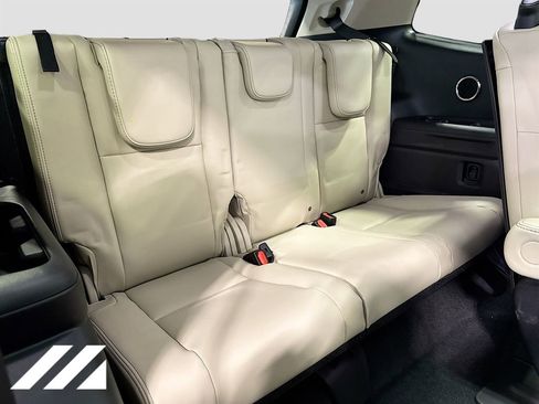 New 2026 Subaru Ascent Limited AWD/4WD image 30