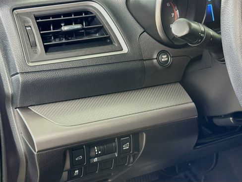 Used 2016 Subaru Outback 2.5i Premium image 13