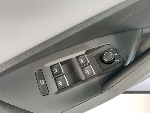 New 2026 Volkswagen Jetta SE image 13