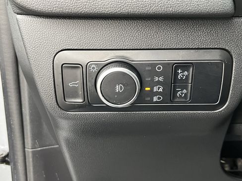 Used 2024 Ford Escape Platinum image 24