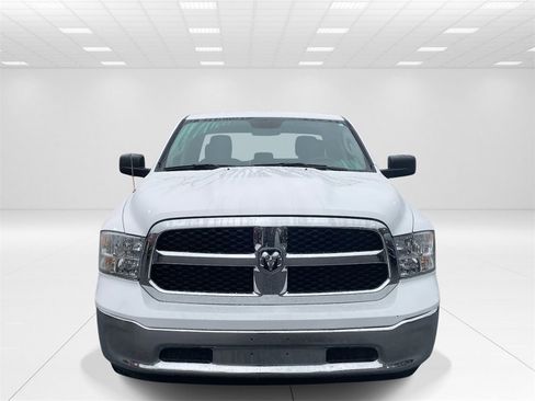 Used 2024 RAM 1500 Classic SLT image 2