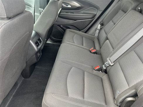 Used 2024 GMC Terrain SLE image 14