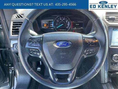 Used 2018 Ford Explorer XLT w/ Equipment Group 201A AWD/4WD image 17