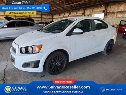 Used 2013 Chevrolet Sonic LT FWD image 1