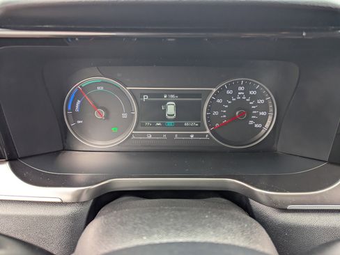 Certified 2023 Kia Sorento EX FWD image 30