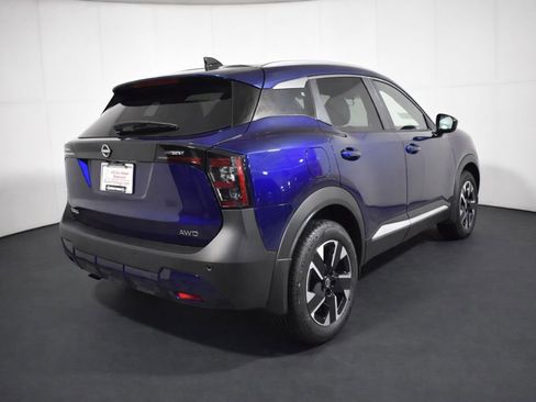 New 2026 Nissan Kicks SV w/ SV Premium Package AWD/4WD image 5