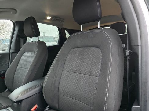 Used 2024 Ford Escape Active image 24