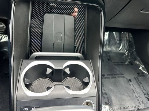 Used 2025 BMW X1 xDrive28i image 18