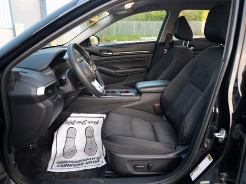 Used 2019 Nissan Altima 2.5 S FWD image 21