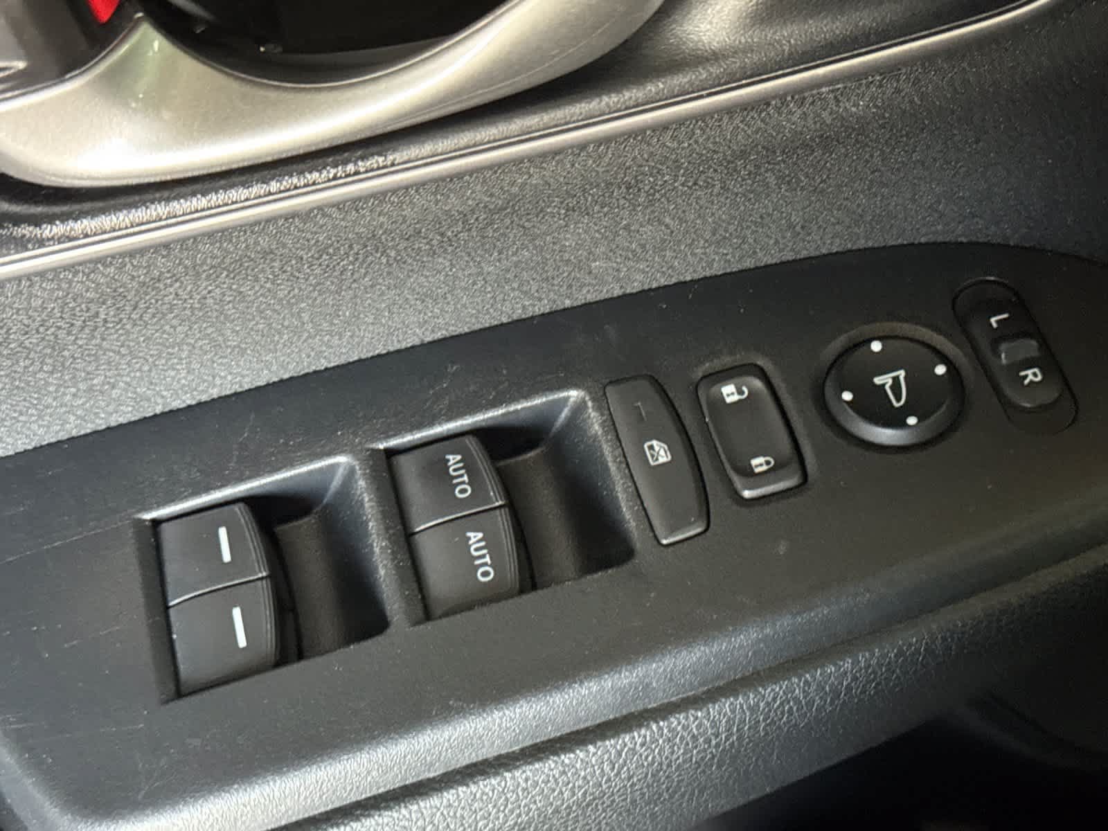 Used 2022 Honda CR-V EX image 13