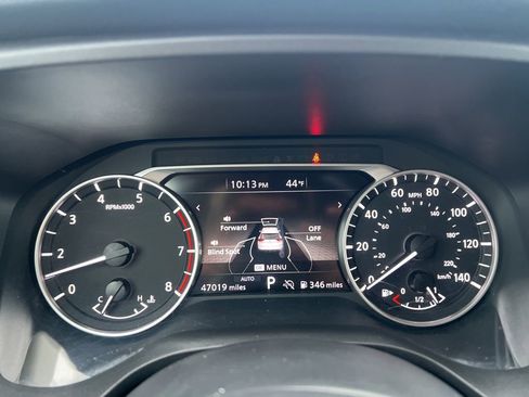 Used 2024 Nissan Rogue S image 11