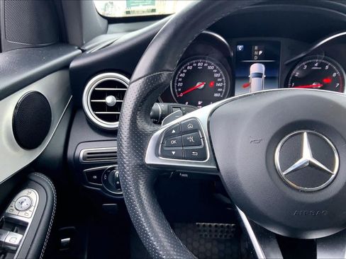 Certified 2019 Mercedes-Benz GLC 300 image 23