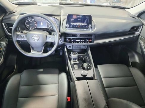 Used 2026 Nissan Rogue SV w/ SV Premium Package AWD/4WD image 6