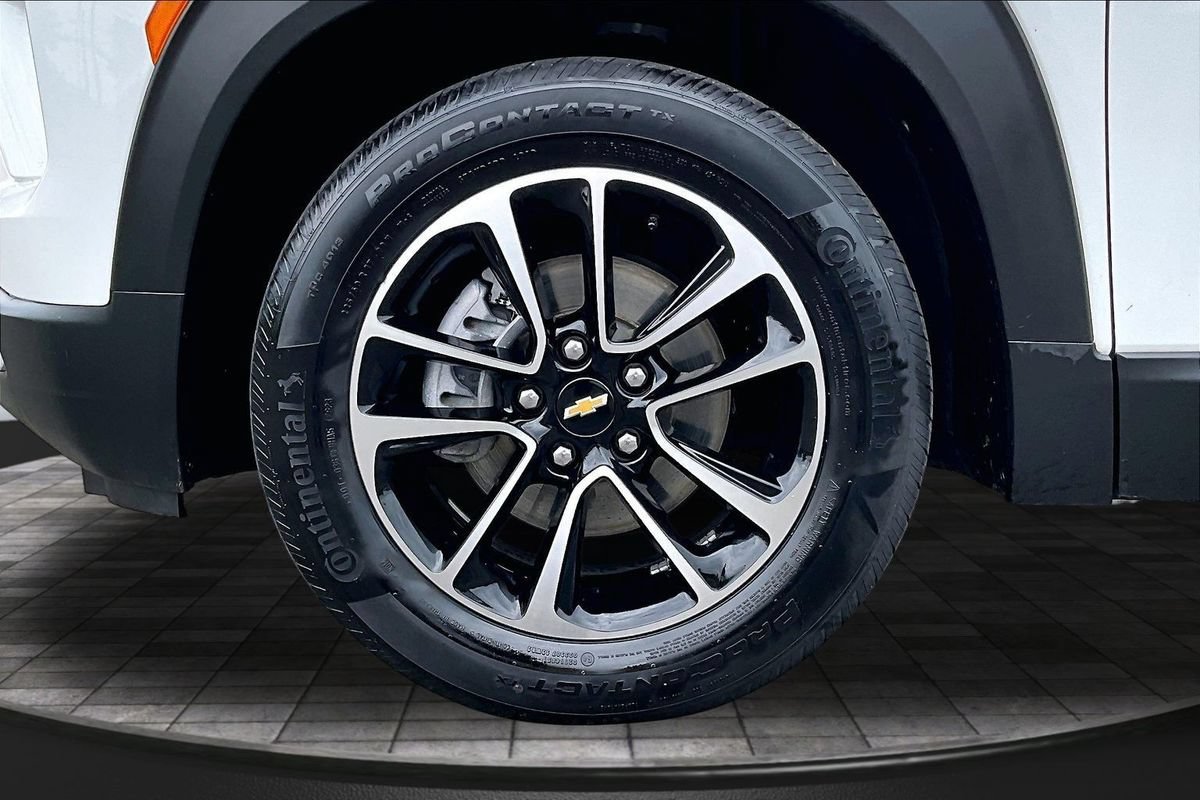 Used 2024 Chevrolet TrailBlazer LT FWD image 41