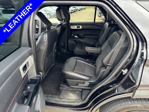 Certified 2023 Ford Explorer ST-Line w/ Class IV Trailer Tow Package RWD image 7