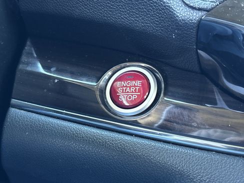 Used 2016 Honda CR-V EX-L image 6