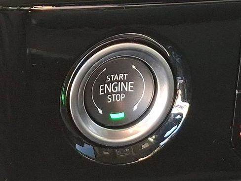 Used 2024 Chevrolet Silverado 1500 LT image 30