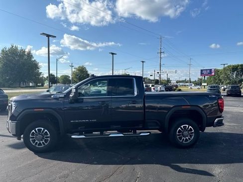 Used 2025 GMC Sierra 2500 SLE AWD/4WD image 8