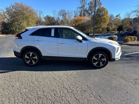 Used 2025 Mitsubishi Eclipse Cross SE image 2