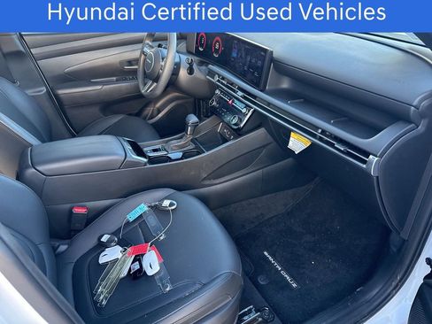 Certified 2025 Hyundai Santa Cruz SEL image 14