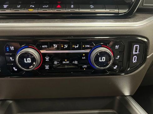 New 2026 Chevrolet Silverado 2500 LTZ w/ LTZ Premium Package AWD/4WD image 10