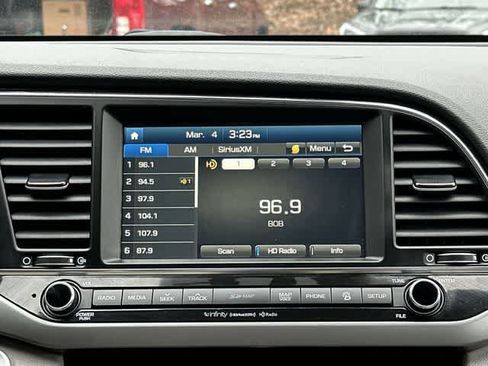 Used 2018 Hyundai Elantra Limited w/ Limited Ultimate Package 02 image 12