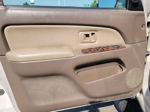 Used 1999 Toyota 4Runner Limited AWD/4WD image 7