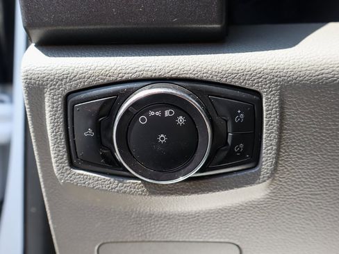 Used 2019 Ford F250 XL w/ Power Equipment Group image 20