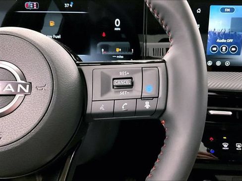 New 2026 Nissan Kicks SR w/ SR Premium Package AWD/4WD image 21