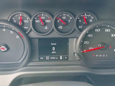 Used 2024 Chevrolet Silverado 1500 Custom Trail Boss image 25