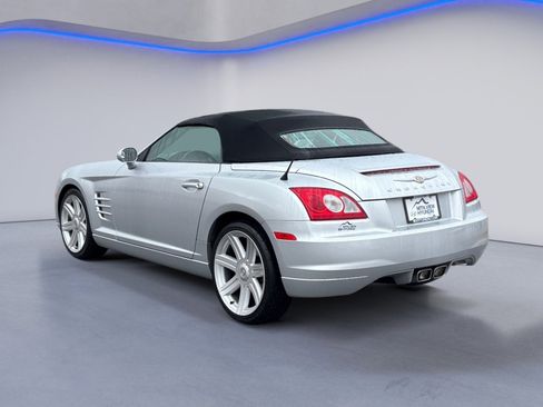 Used 2007 Chrysler Crossfire Limited image 6