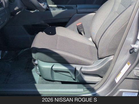 Used 2026 Nissan Rogue S FWD image 15